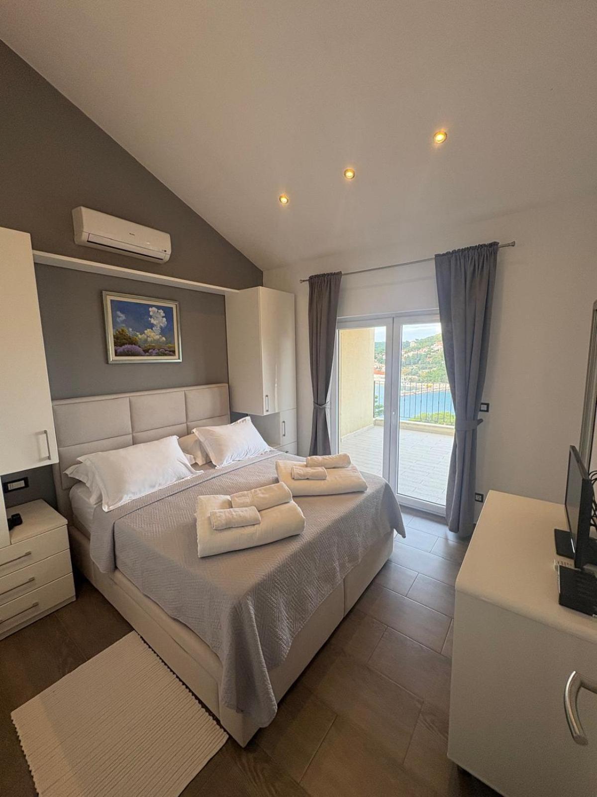 Deluxe Jelsa Appartement Jelsa  Buitenkant foto